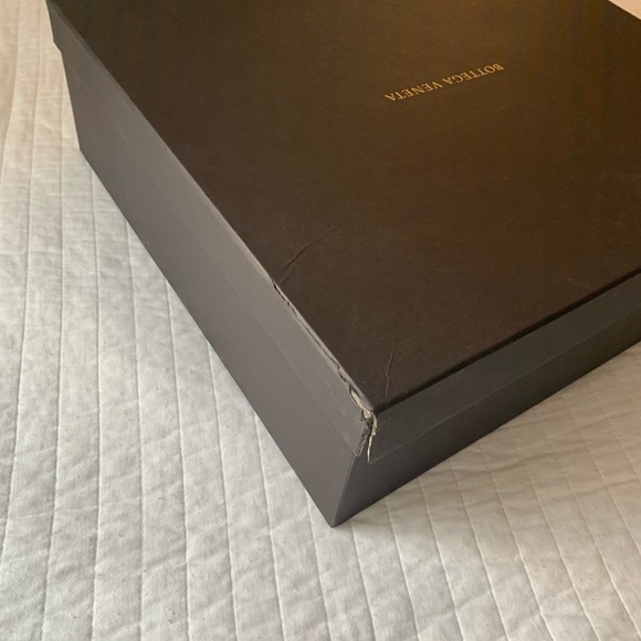 Large Bottega Veneta Shoe Box with tissue - Picture 5 of 5